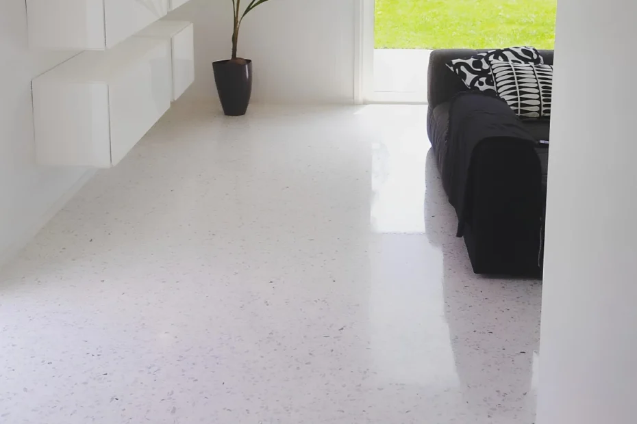 Pavimenti continui: eleganza senza fughe e superficie